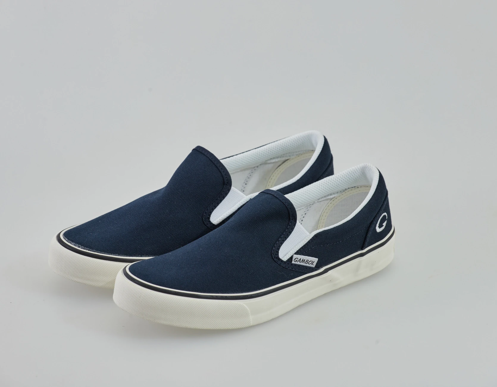 Slip on | GAMBOL